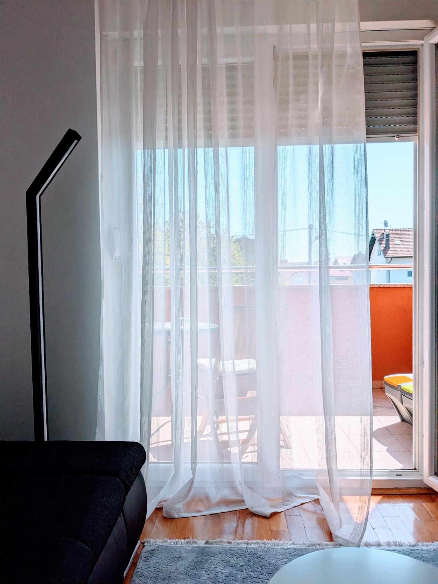 Doma-Lu Apartment-Near Airport And Highway- Free Parking Velika Mlaka المظهر الخارجي الصورة