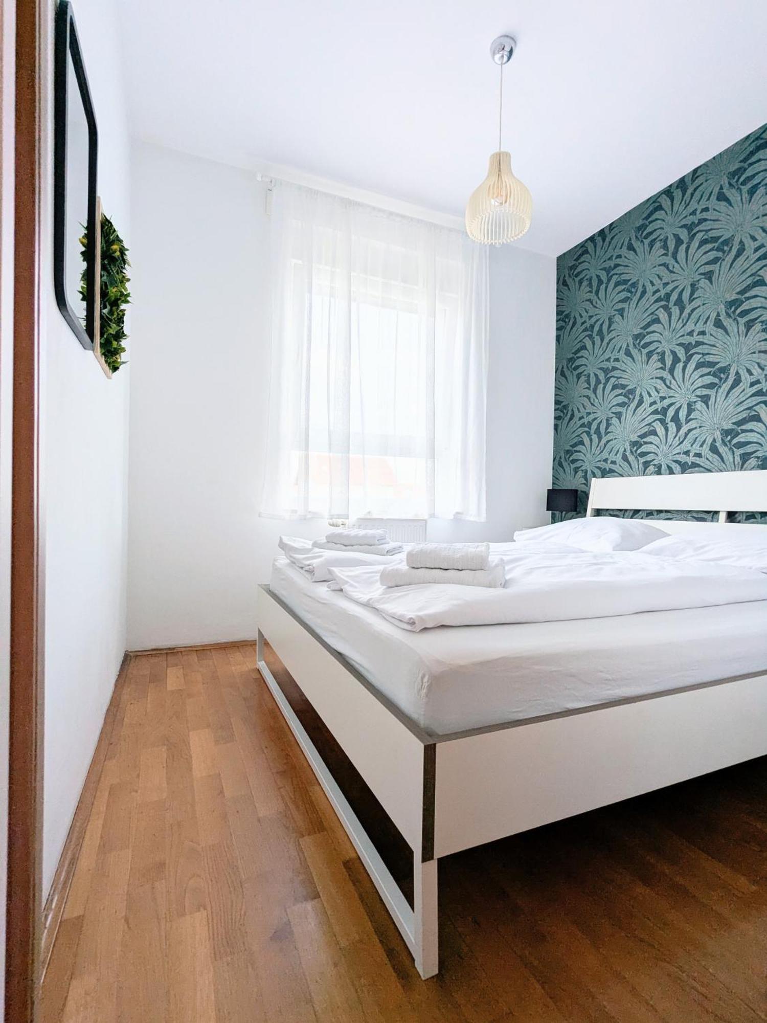 Doma-Lu Apartment-Near Airport And Highway- Free Parking Velika Mlaka المظهر الخارجي الصورة